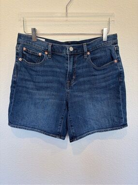 GAP Dark Blue 5” Mid Rise Denim Jean Shorts | 28 | 6R